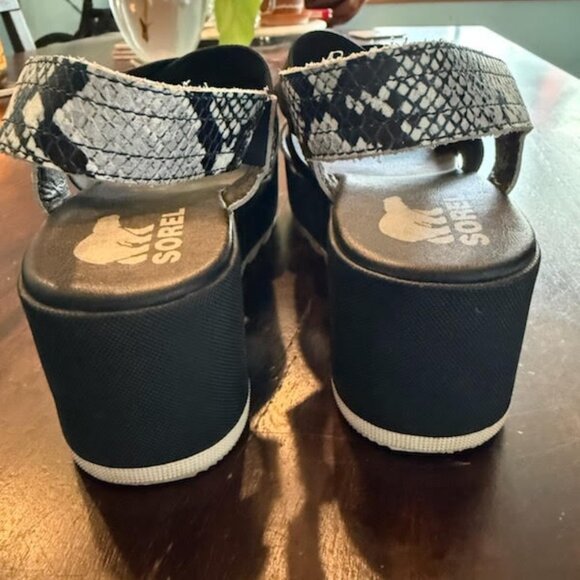 Sorel Women's Cameron Flatform Slingback Sandal - Black, Snake 9 - Picture 3 of 5